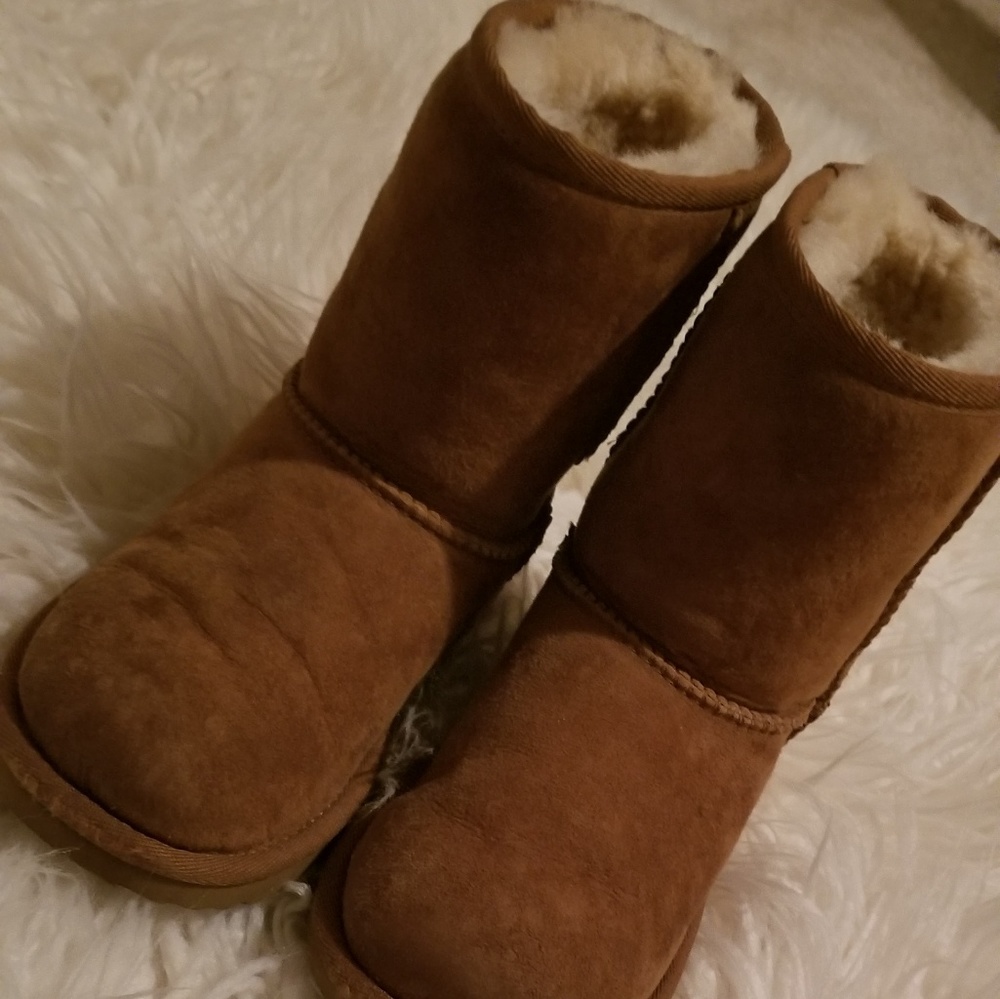 Little Girls Uggs